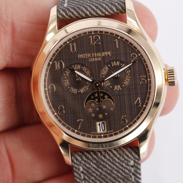 PATEK PHILIPPE ANNUAL CALENDAR