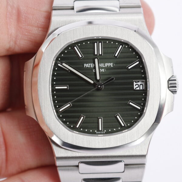 PATEK PHILIPPE NAUTILUS