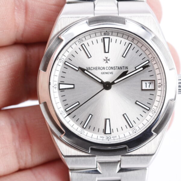 Vacheron Constantin OVERSEAS